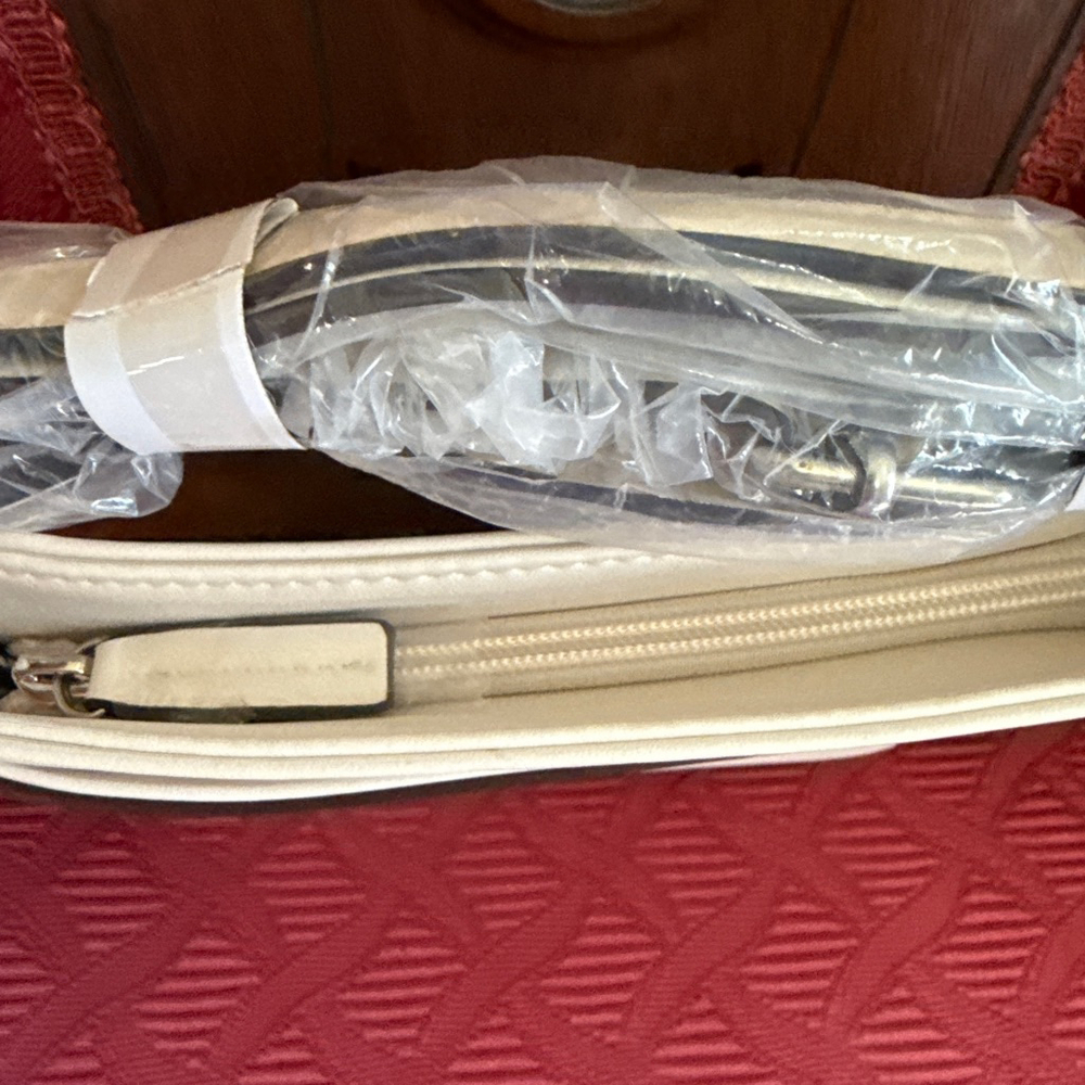Brentano Beige Crossbody Bag with Black Accents - Picture 3 of 7